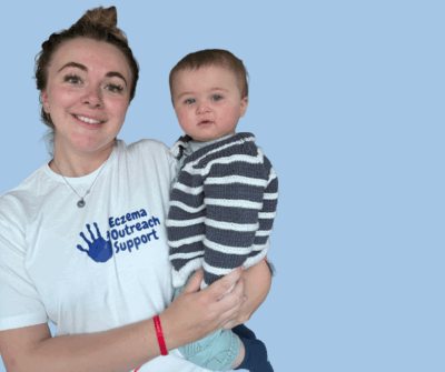 Image of two young kids at fundrasier